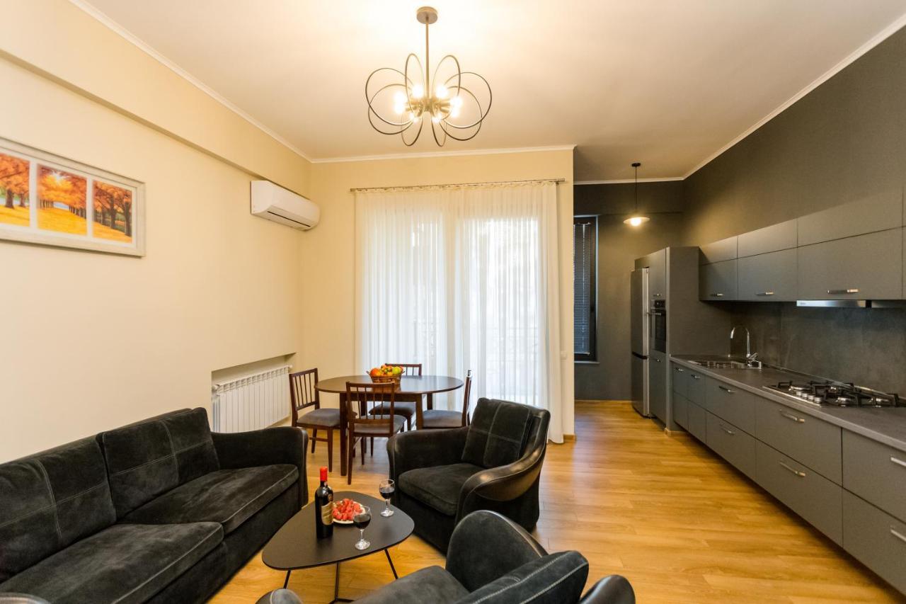 New!-Downtown Apartment Ll Tbilisi Eksteriør bilde